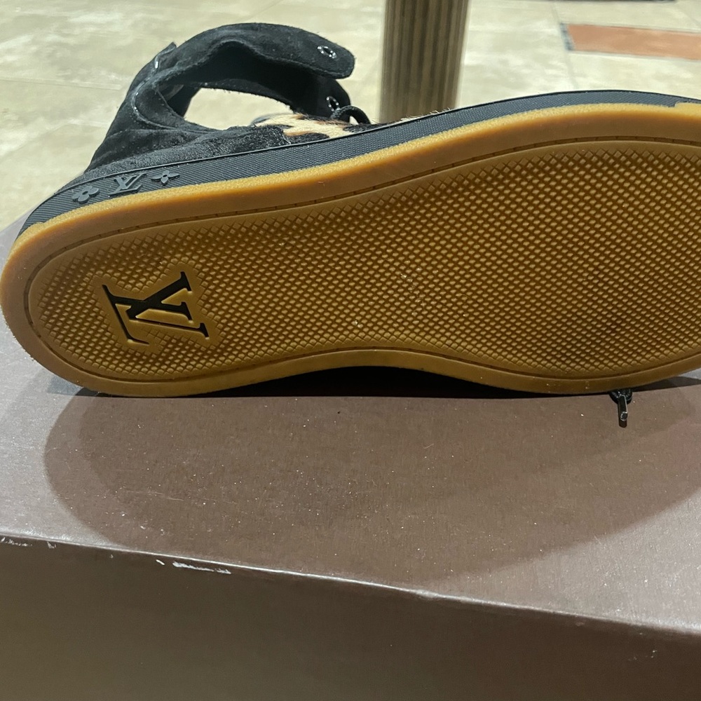 Louis Vuitton High Tops - Picture 6 of 6